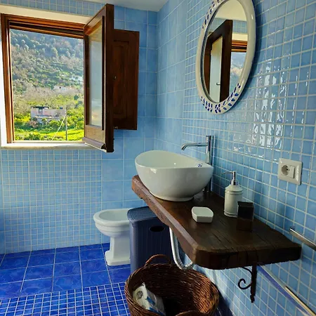 Attico Con Vista Sul Vesuvio アパート